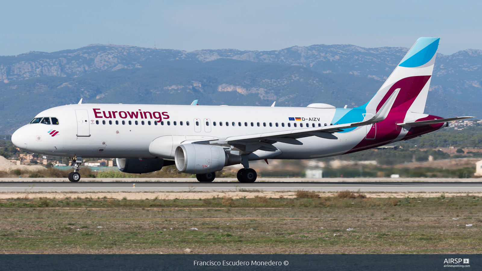 Eurowings  Airbus A320  D-AIZV