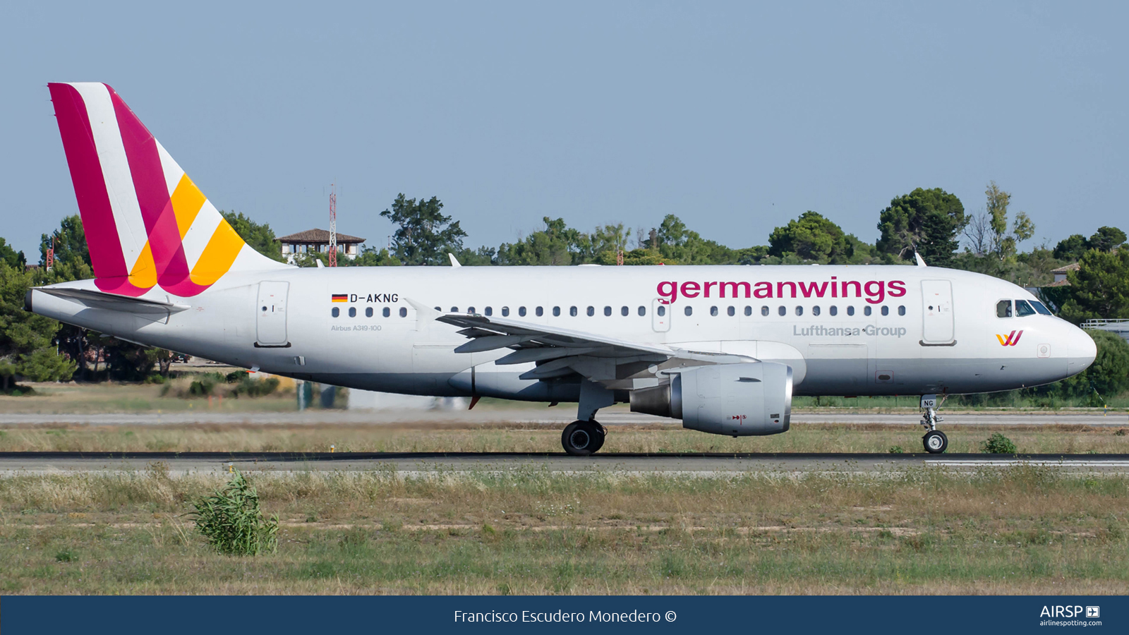 Germanwings  Airbus A319  D-AKNG