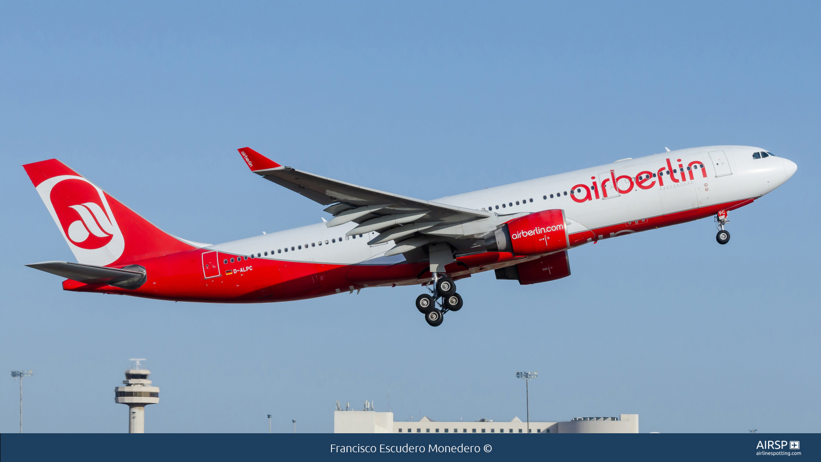 Air Berlin  Airbus A330-200  D-ALPC