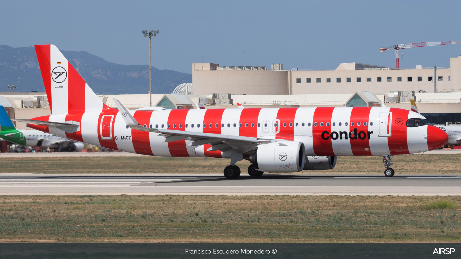 Condor  Airbus A320neo  D-ANCZ