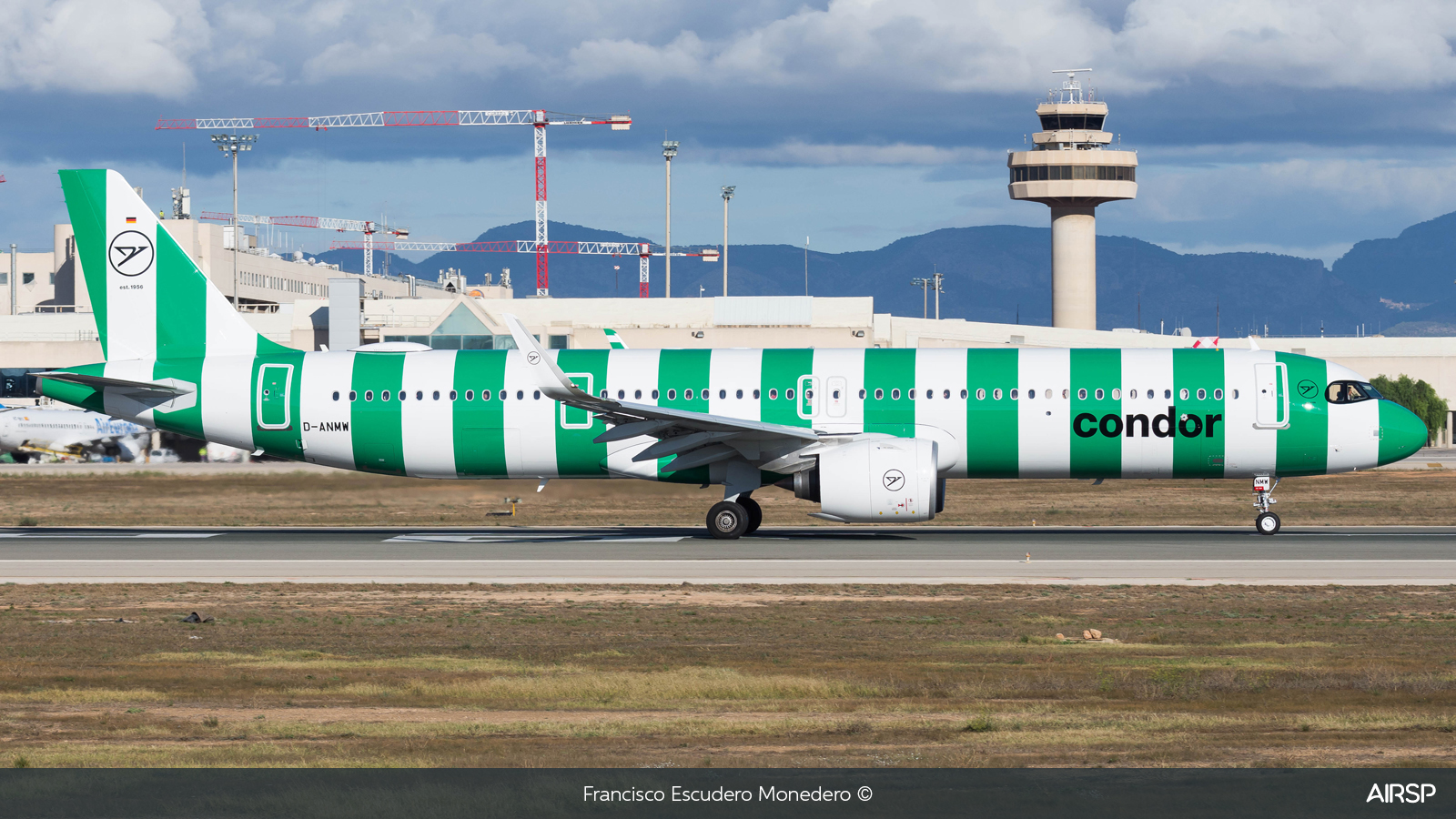 Condor  Airbus A321neo  D-ANMW