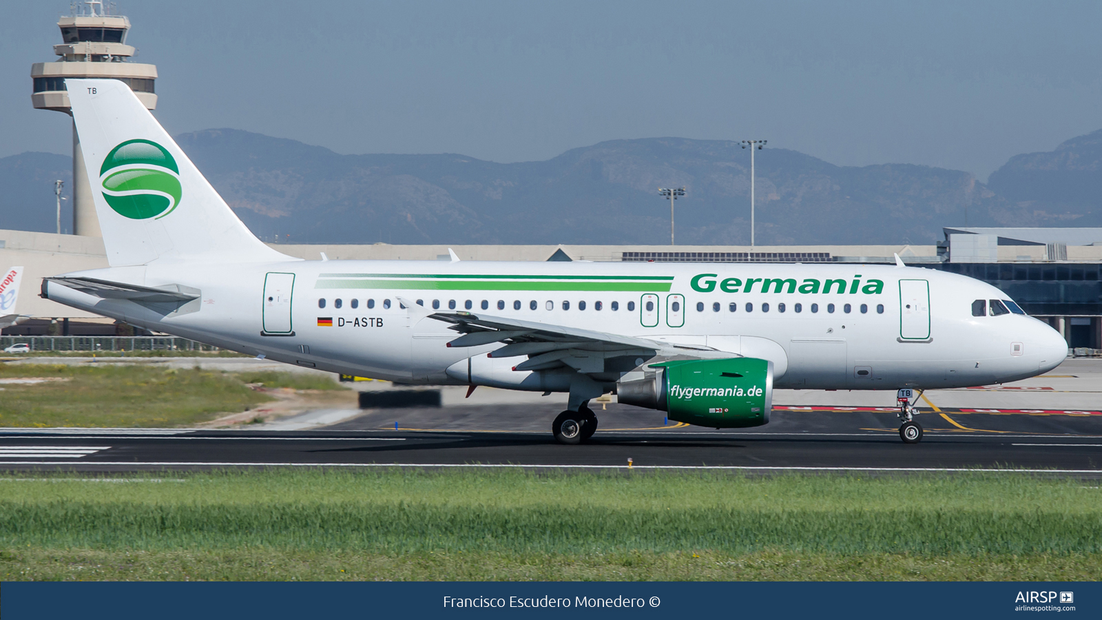 Germania  Airbus A319  D-ASTB