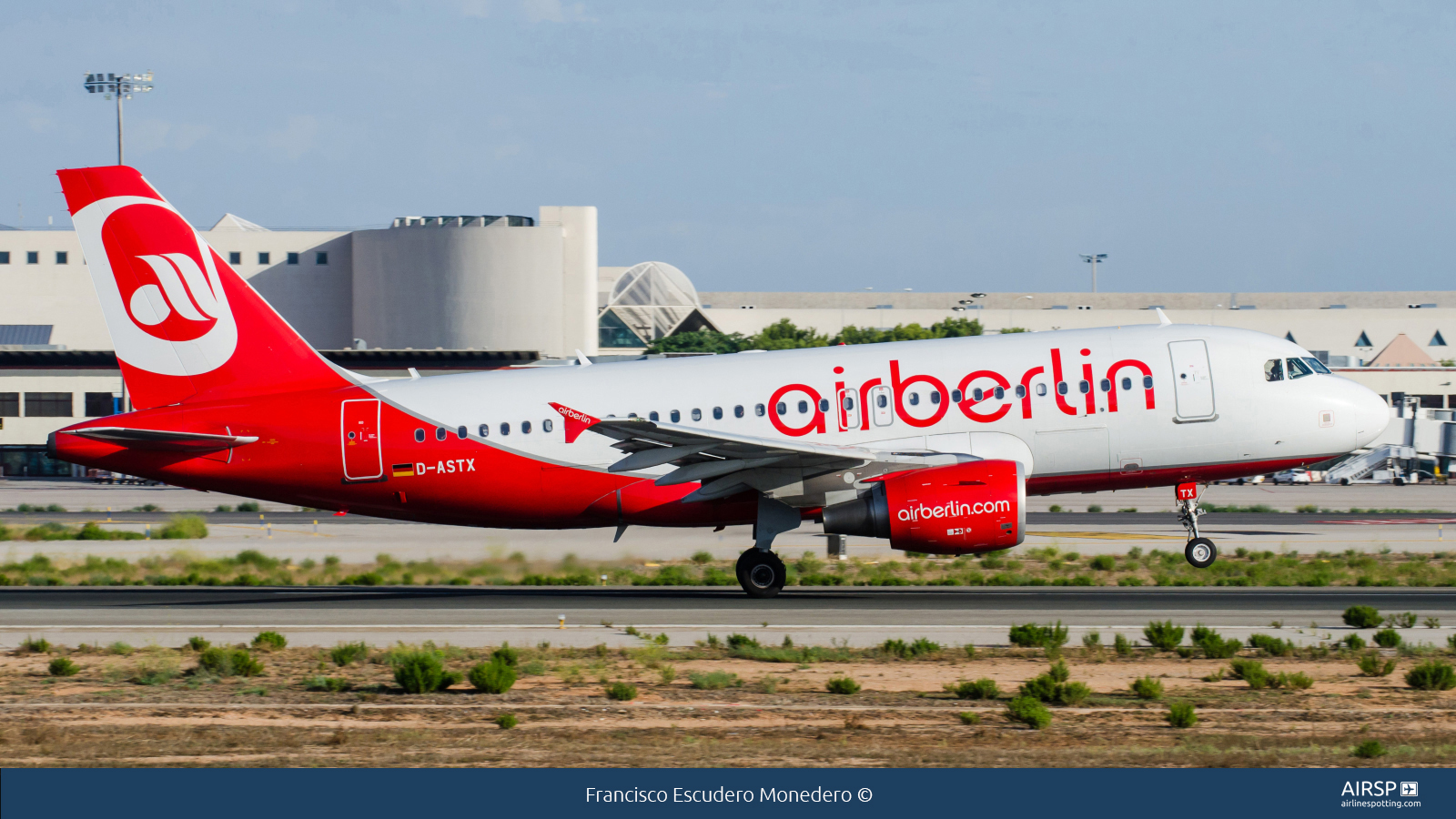 Air Berlin  Airbus A319  D-ASTX