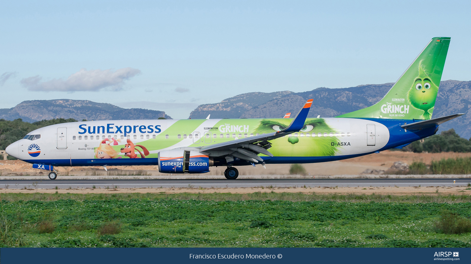 Sun Express  Boeing 737-800  D-ASXA