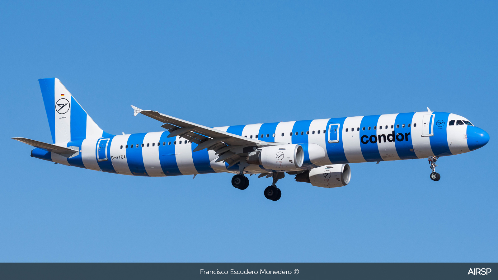Condor  Airbus A321  D-ATCA