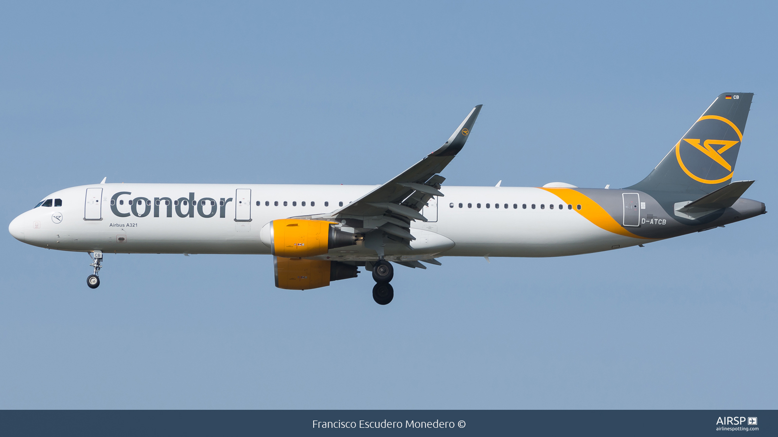 Condor  Airbus A321  D-ATCB