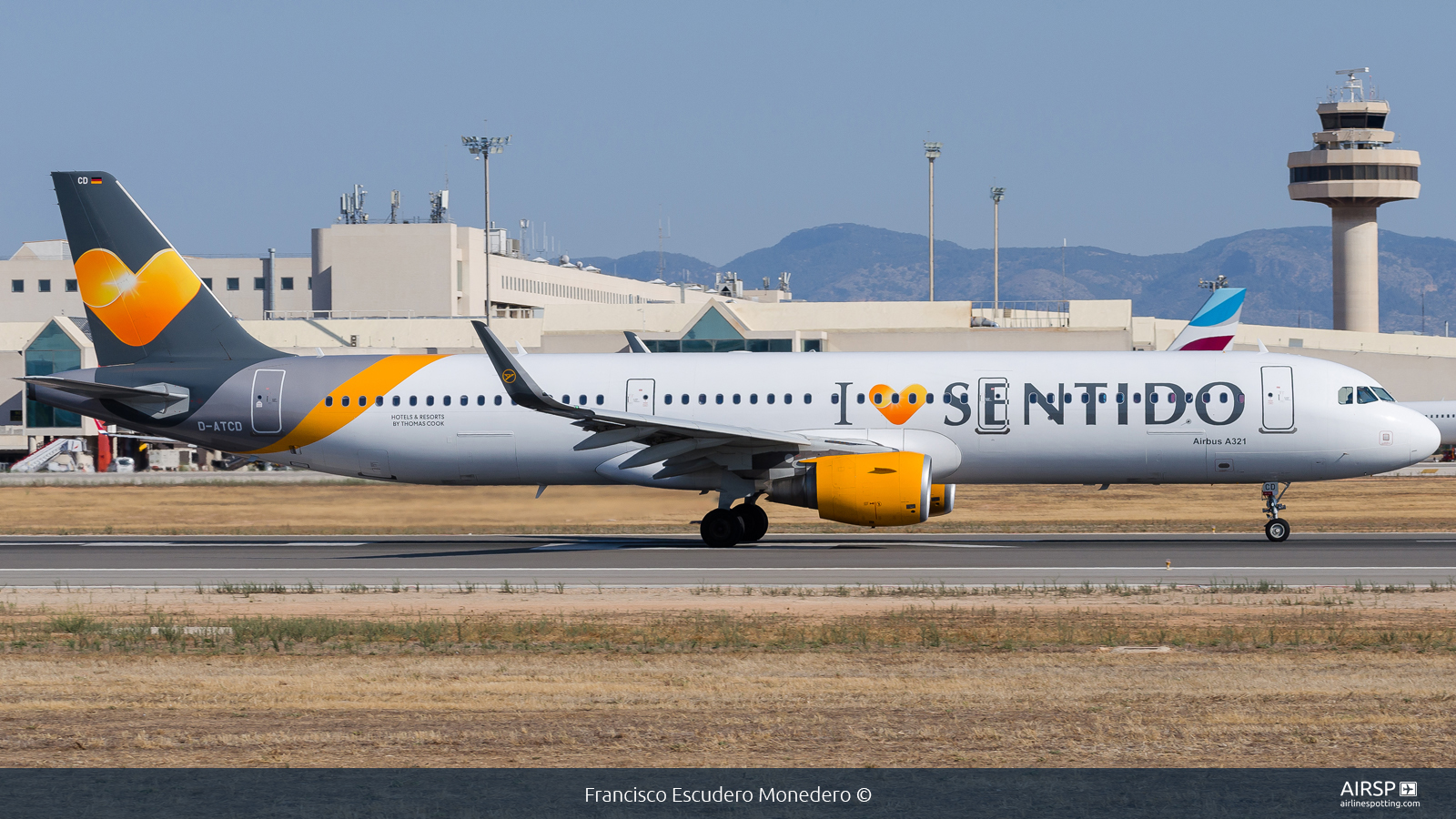 Condor  Airbus A321  D-ATCD