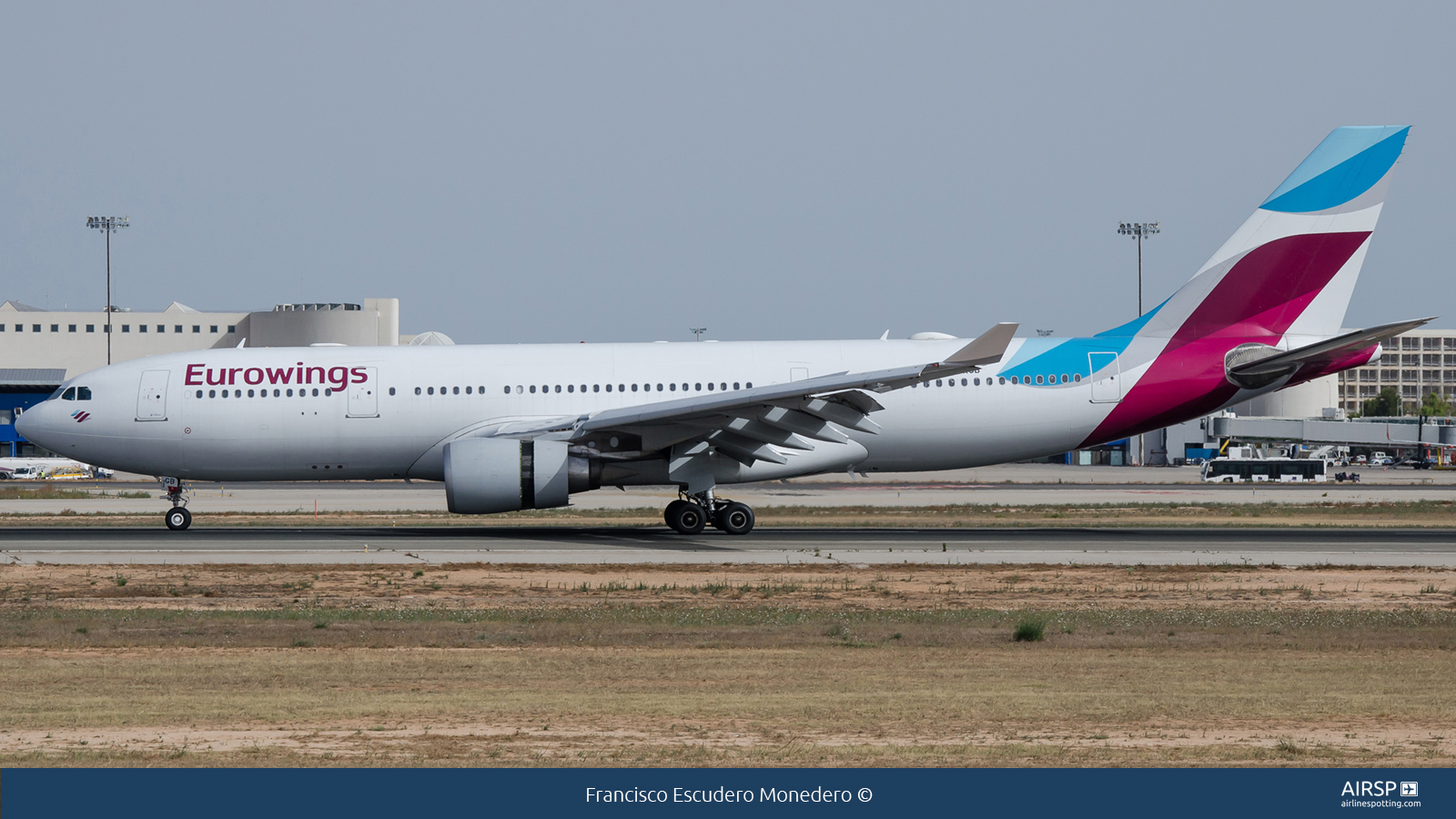 Eurowings  Airbus A330-200  D-AXGB