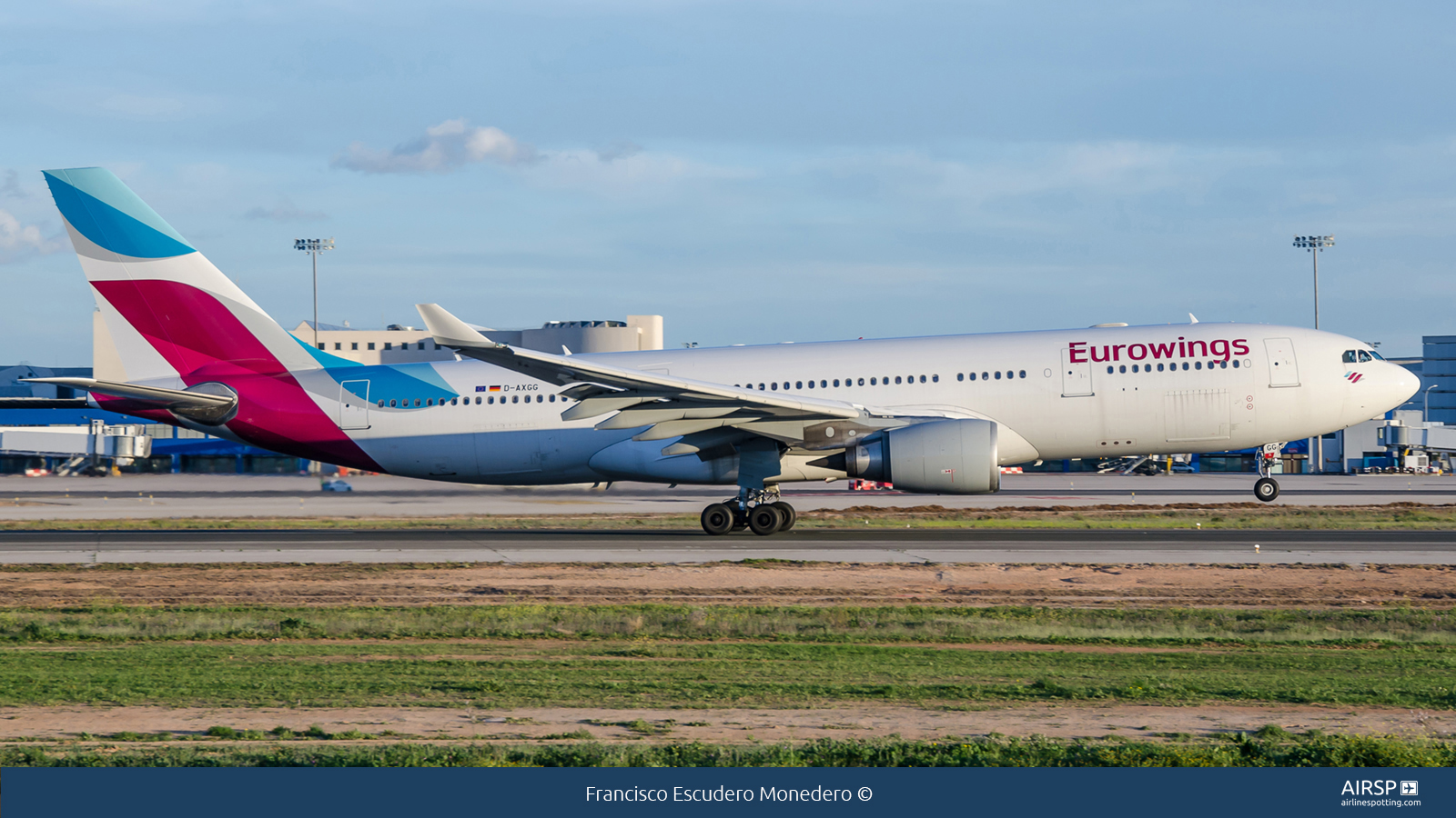 Eurowings  Airbus A330-200  D-AXGG