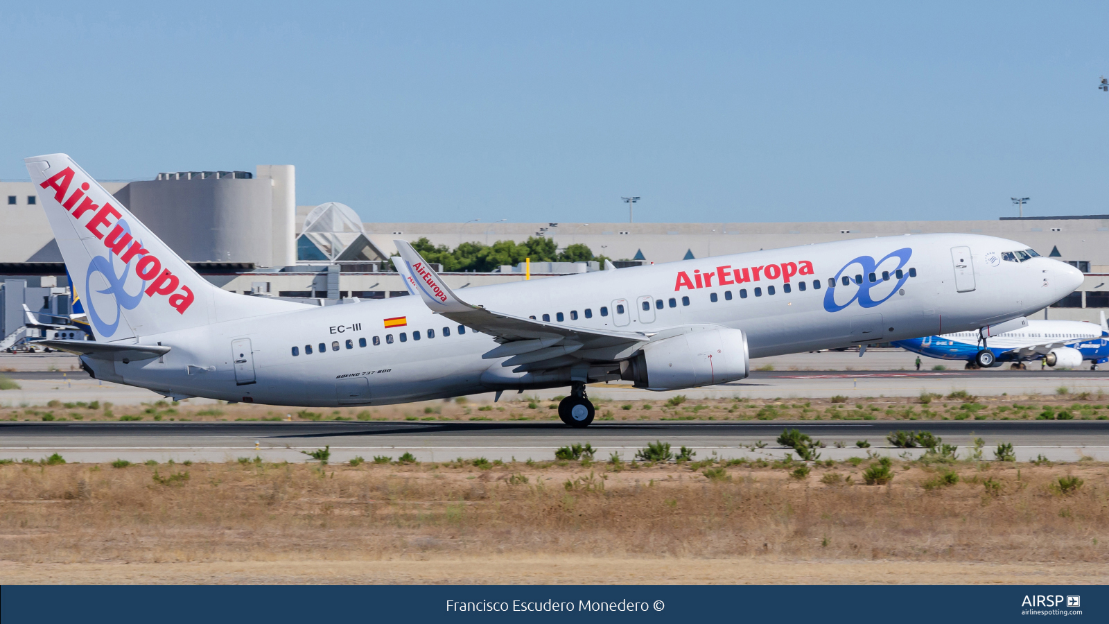 Air Europa  Boeing 737-800  EC-III