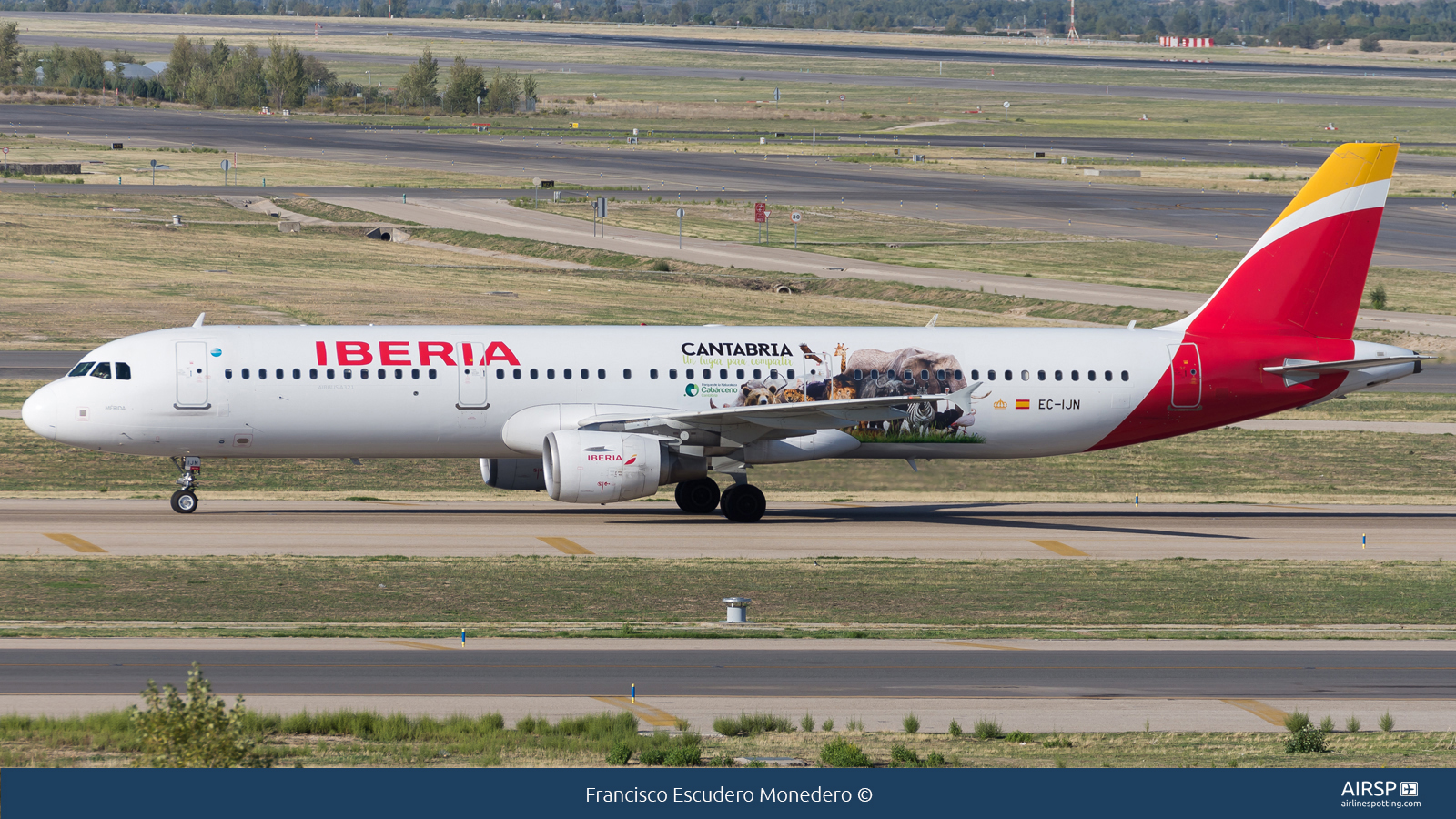 Iberia  Airbus A321  EC-IJN