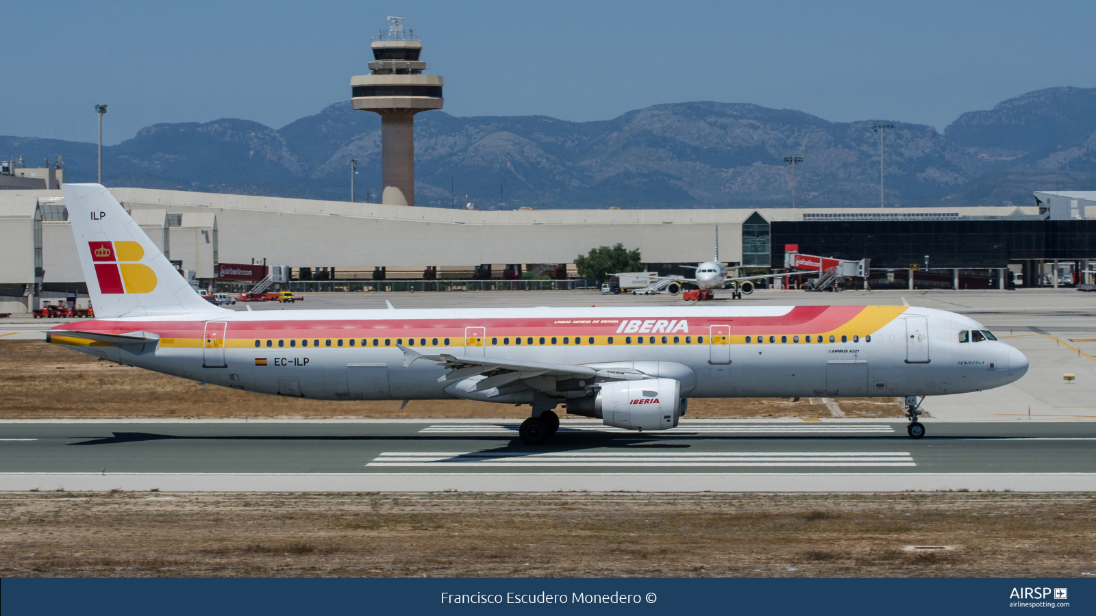 Iberia  Airbus A321  EC-ILP