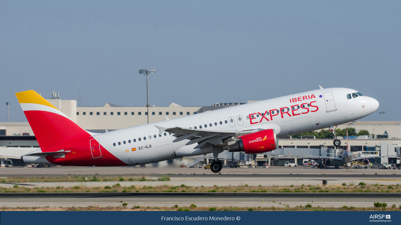 Iberia Express  Airbus A320  EC-ILQ