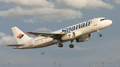 Spanair Airbus A320