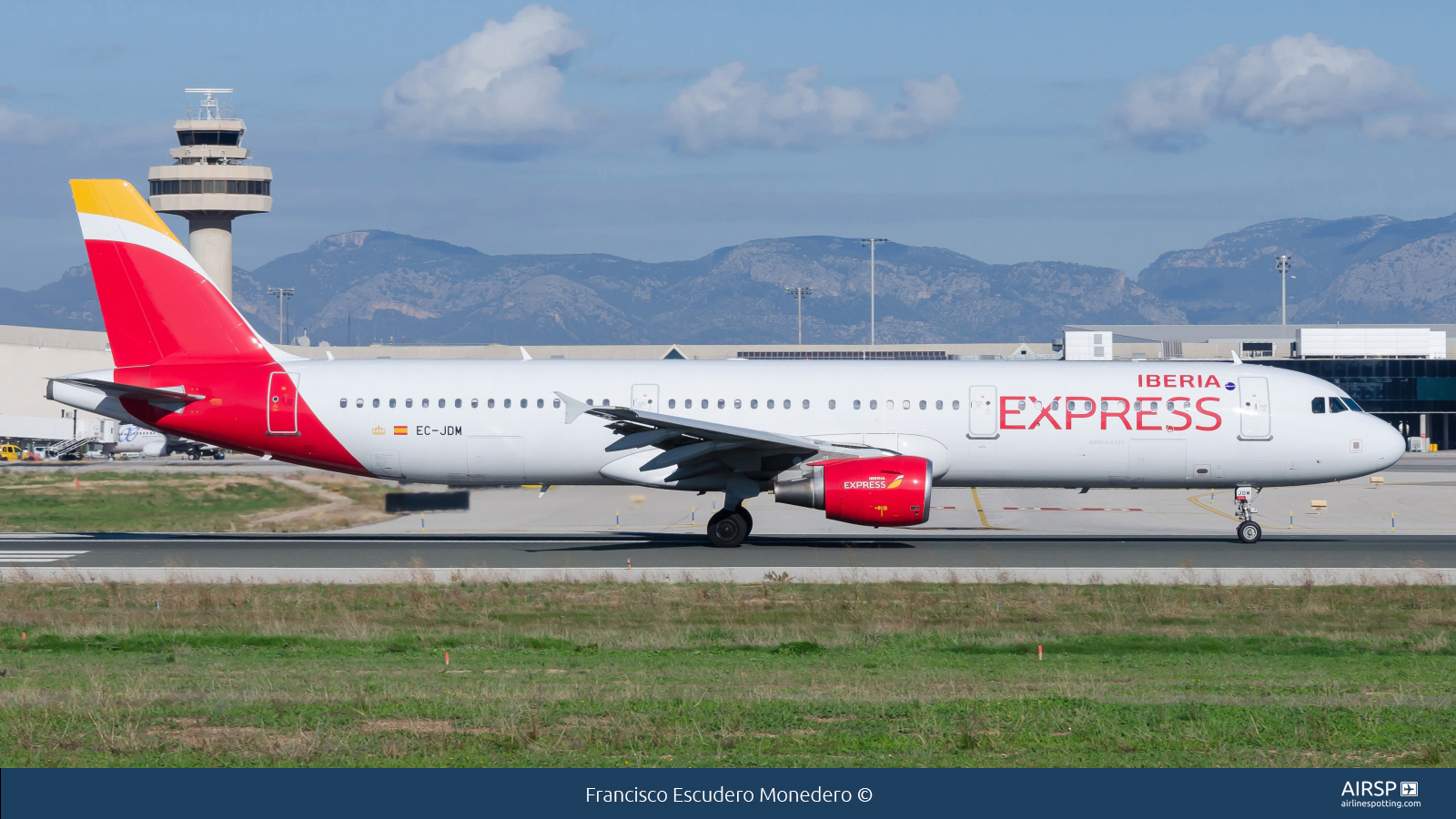 Iberia Express  Airbus A321  EC-JDM