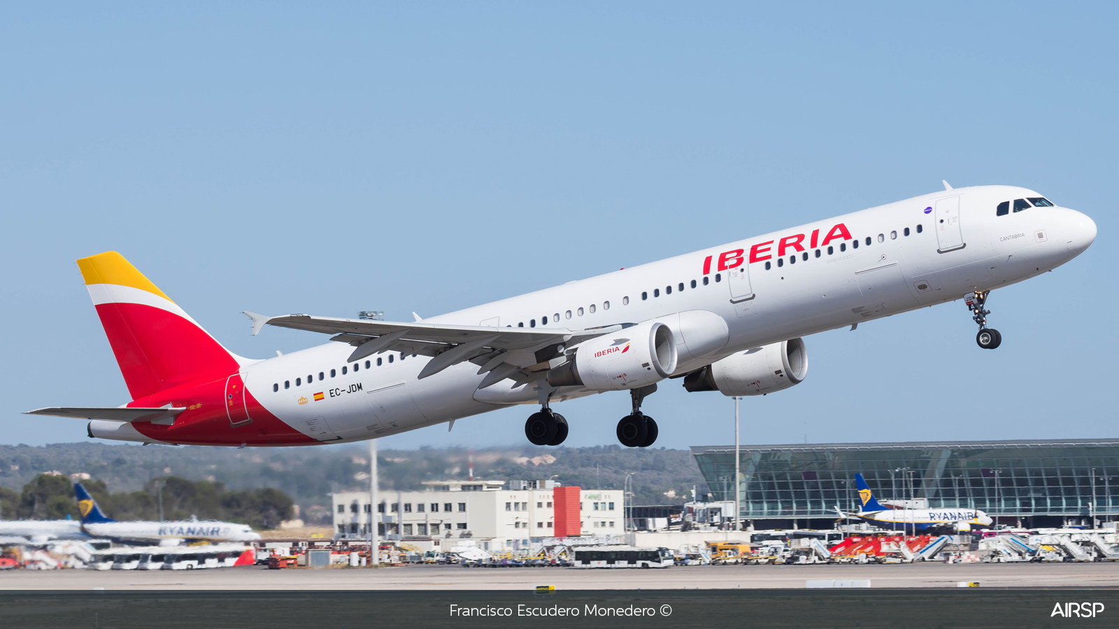 Iberia  Airbus A321  EC-JDM