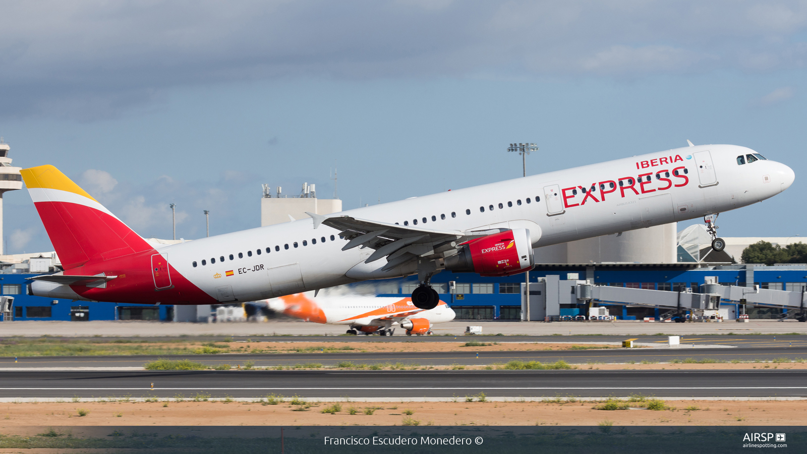 Iberia Express  Airbus A321  EC-JDR