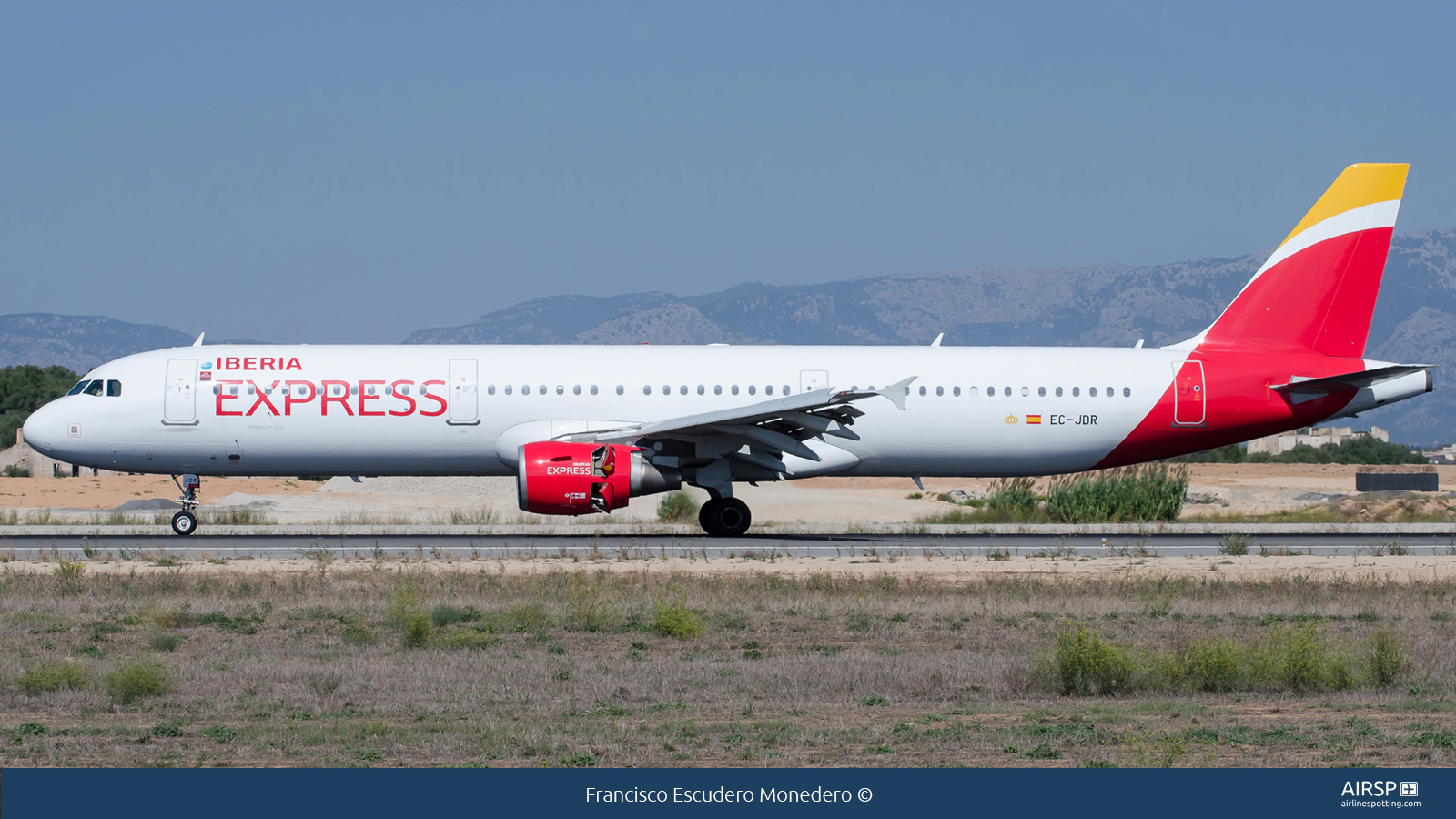 Iberia Express  Airbus A321  EC-JDR