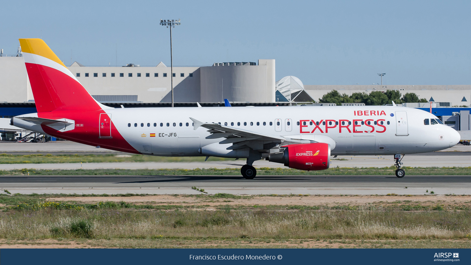 Iberia Express  Airbus A320  EC-JFG