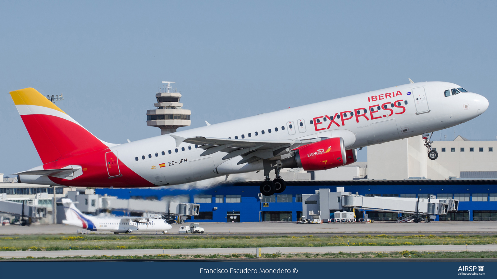 Iberia Express  Airbus A320  EC-JFH