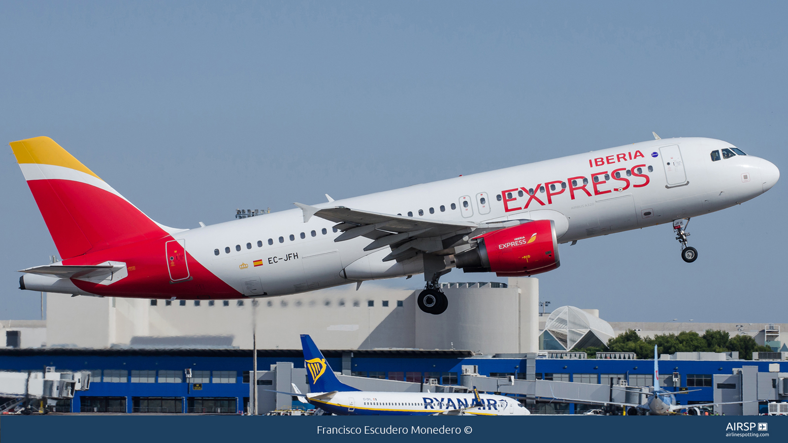 Iberia Express  Airbus A320  EC-JFH