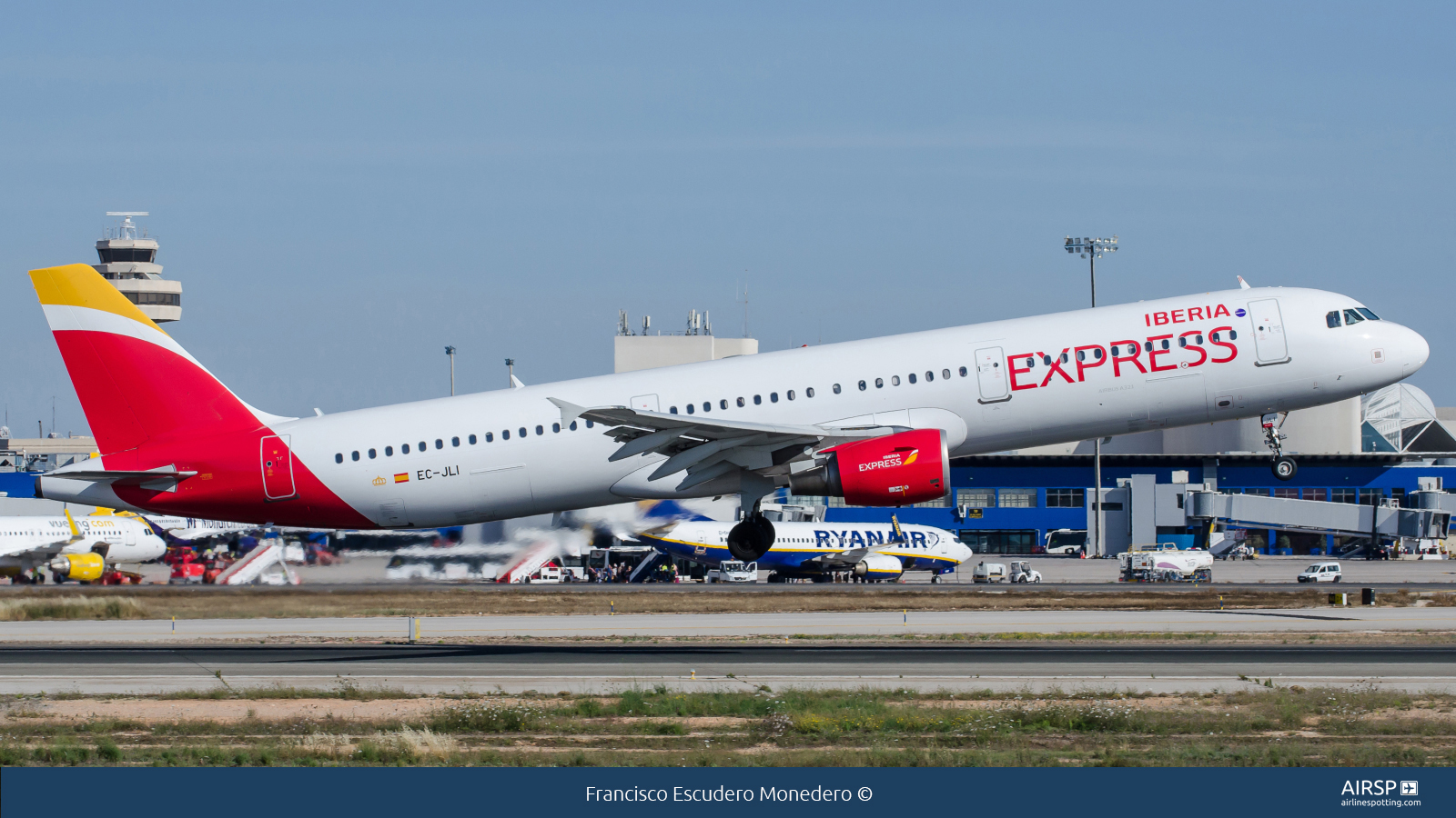 Iberia Express  Airbus A321  EC-JLI