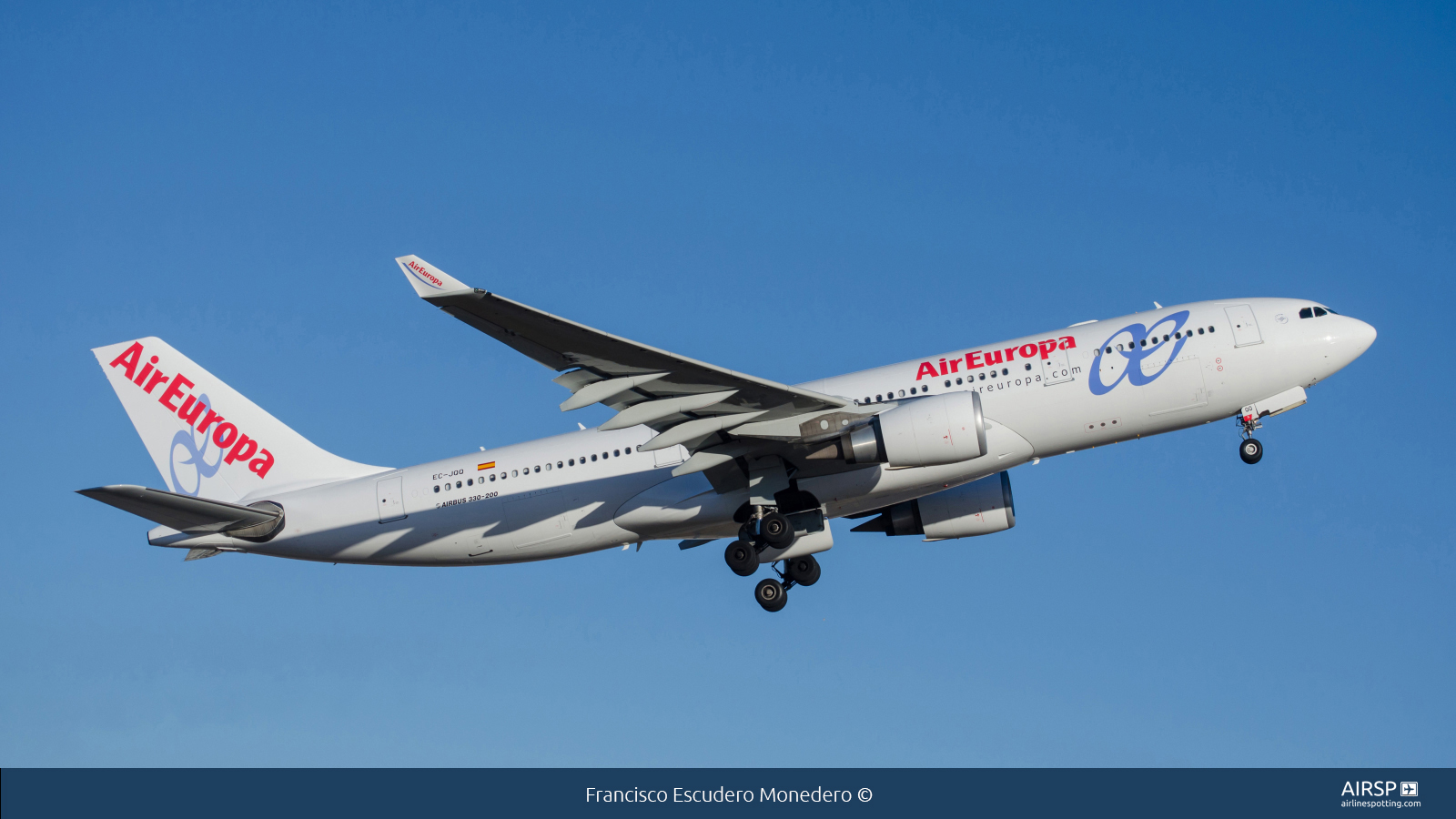 Air Europa  Airbus A330-200  EC-JQQ