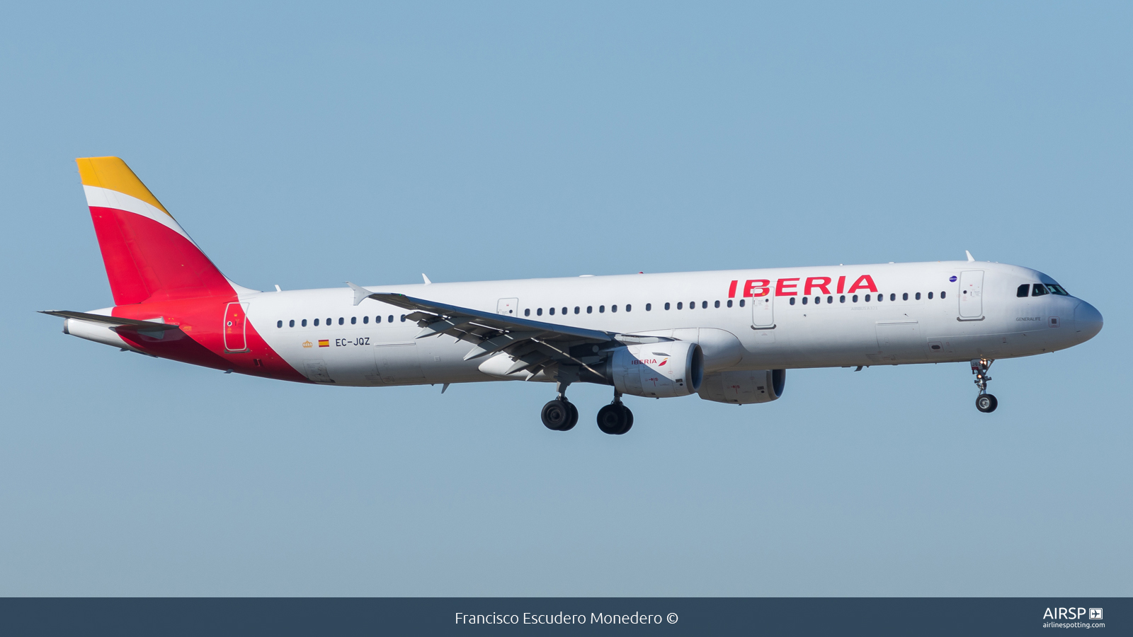 Iberia  Airbus A321  EC-JQZ