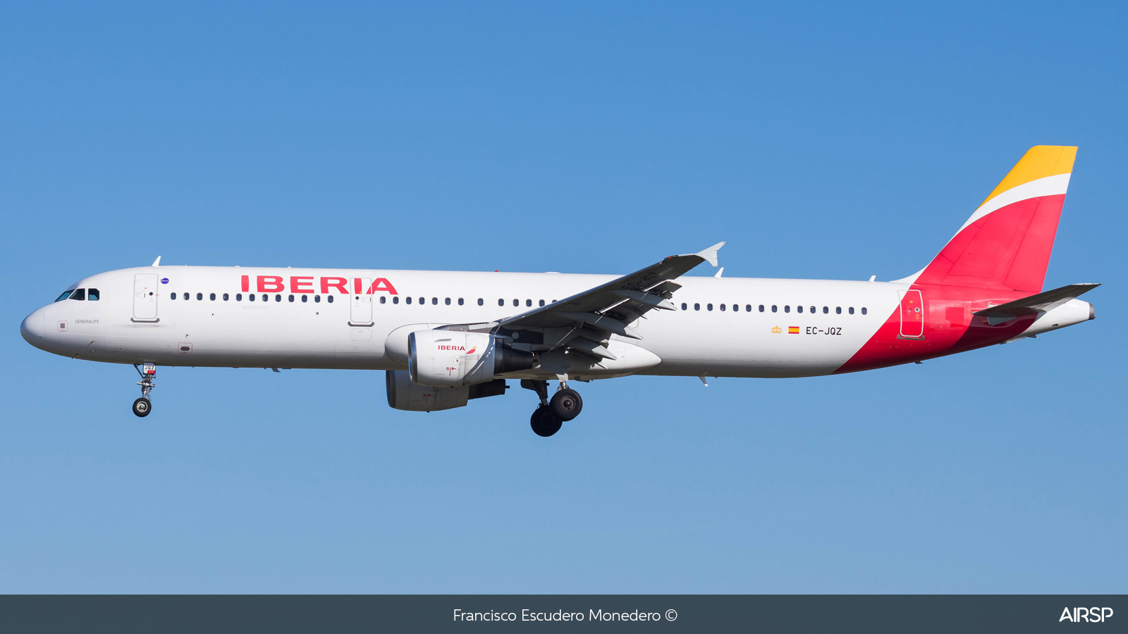 Iberia  Airbus A321  EC-JQZ