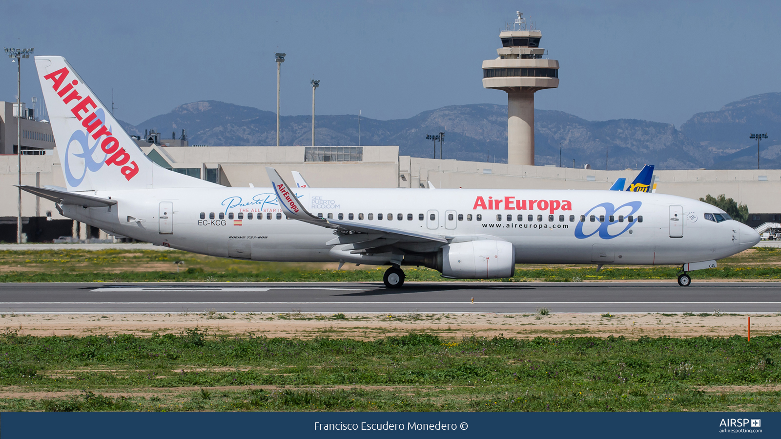 Air Europa  Boeing 737-800  EC-KCG