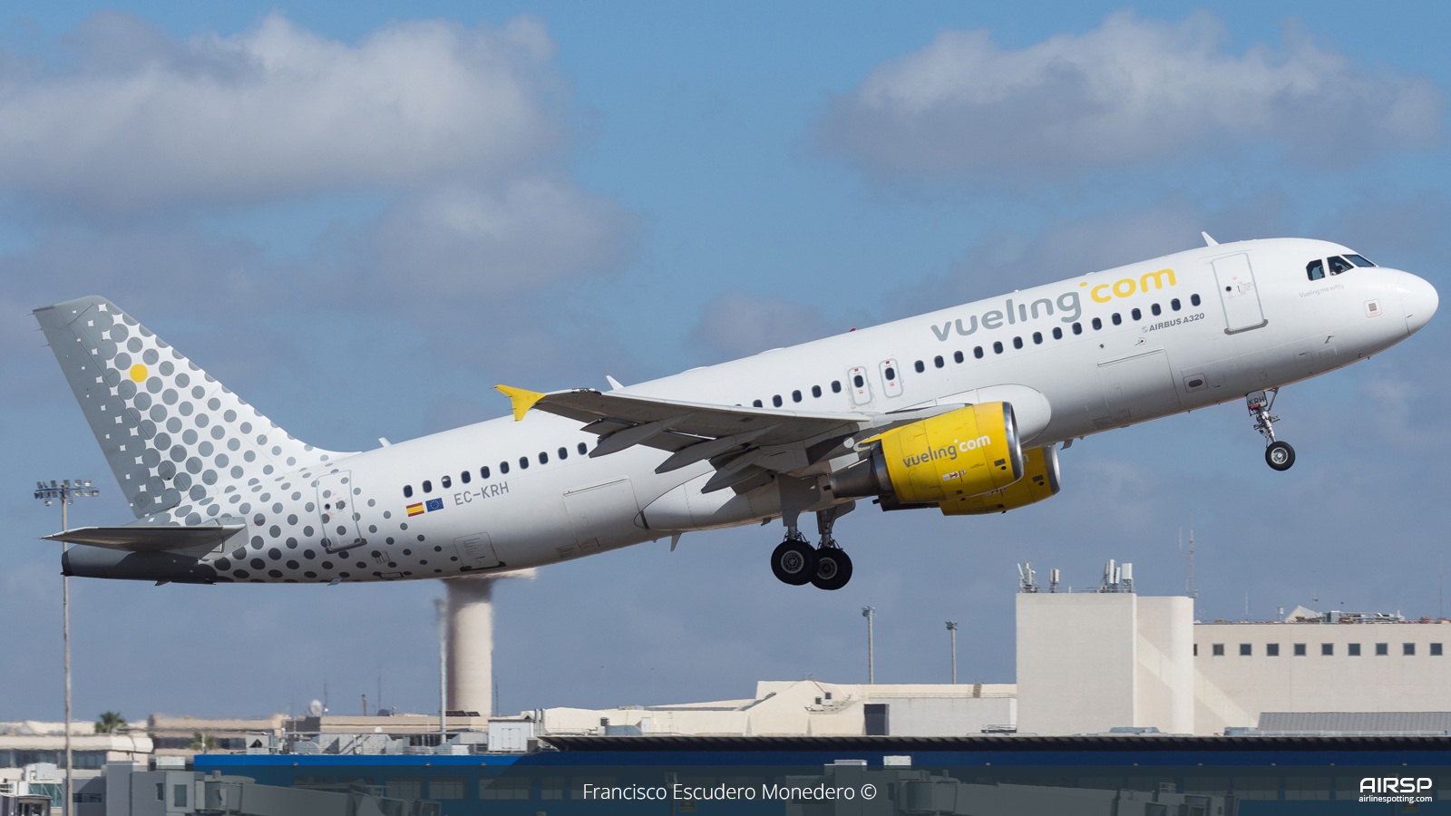 Vueling  Airbus A320  EC-KRH