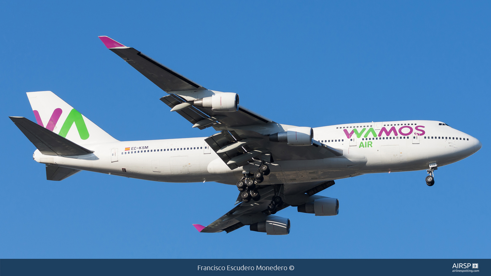 Wamos Air  Boeing 747-400  EC-KSM