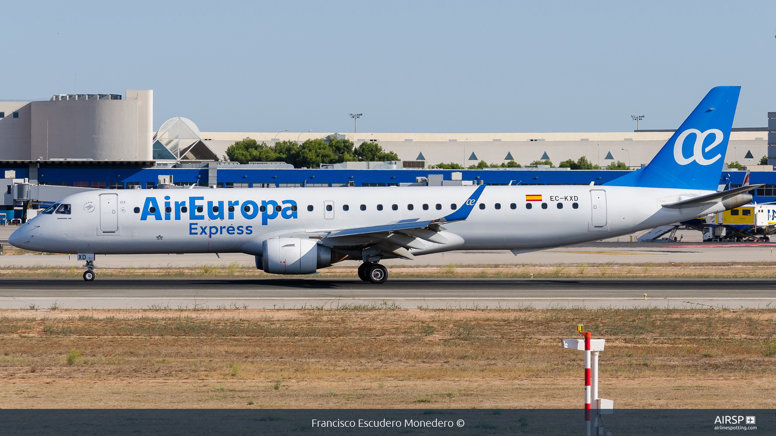 Air Europa Express  Embraer E195  EC-KXD