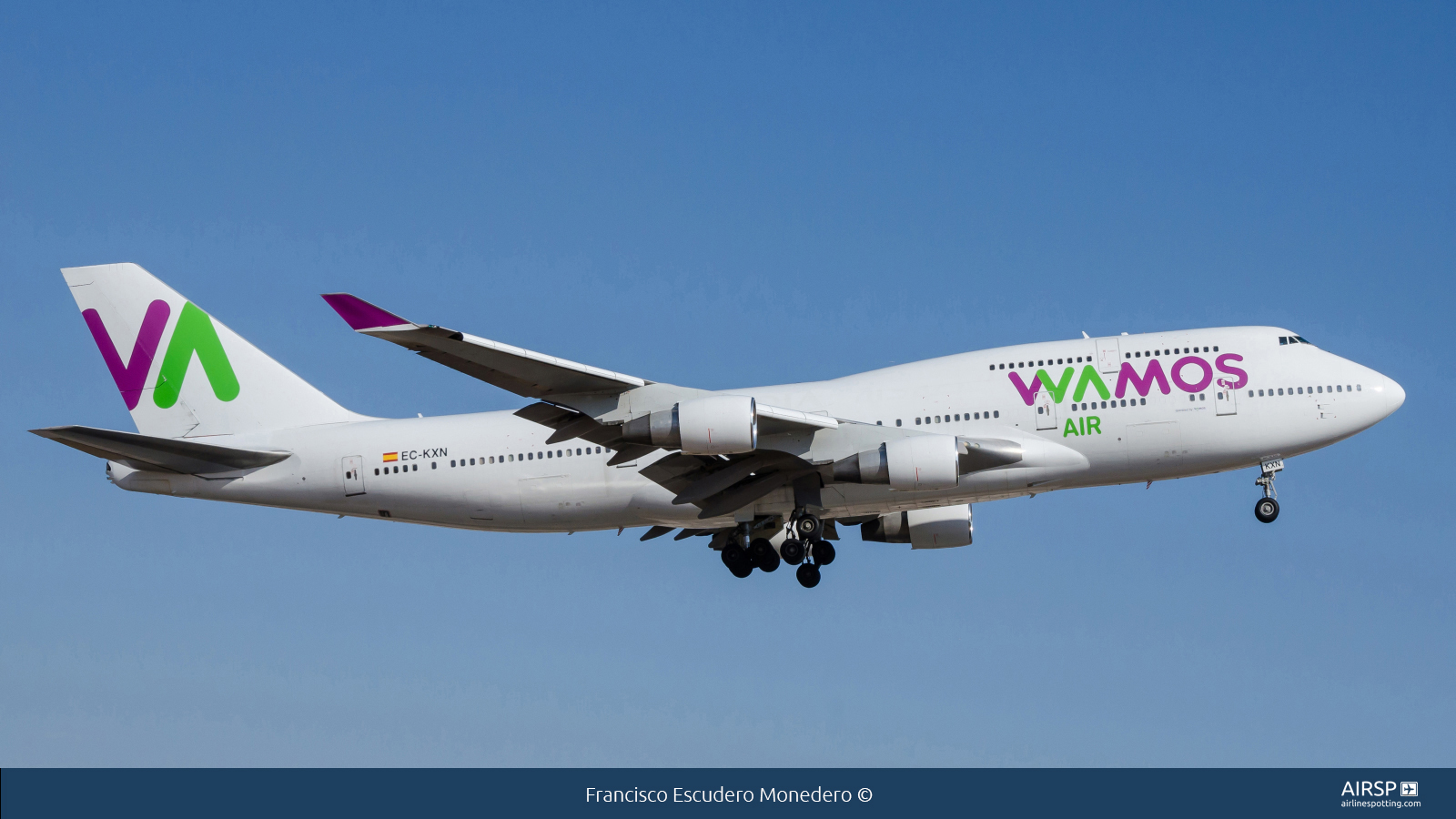 Wamos Air  Boeing 747-400  EC-KXN