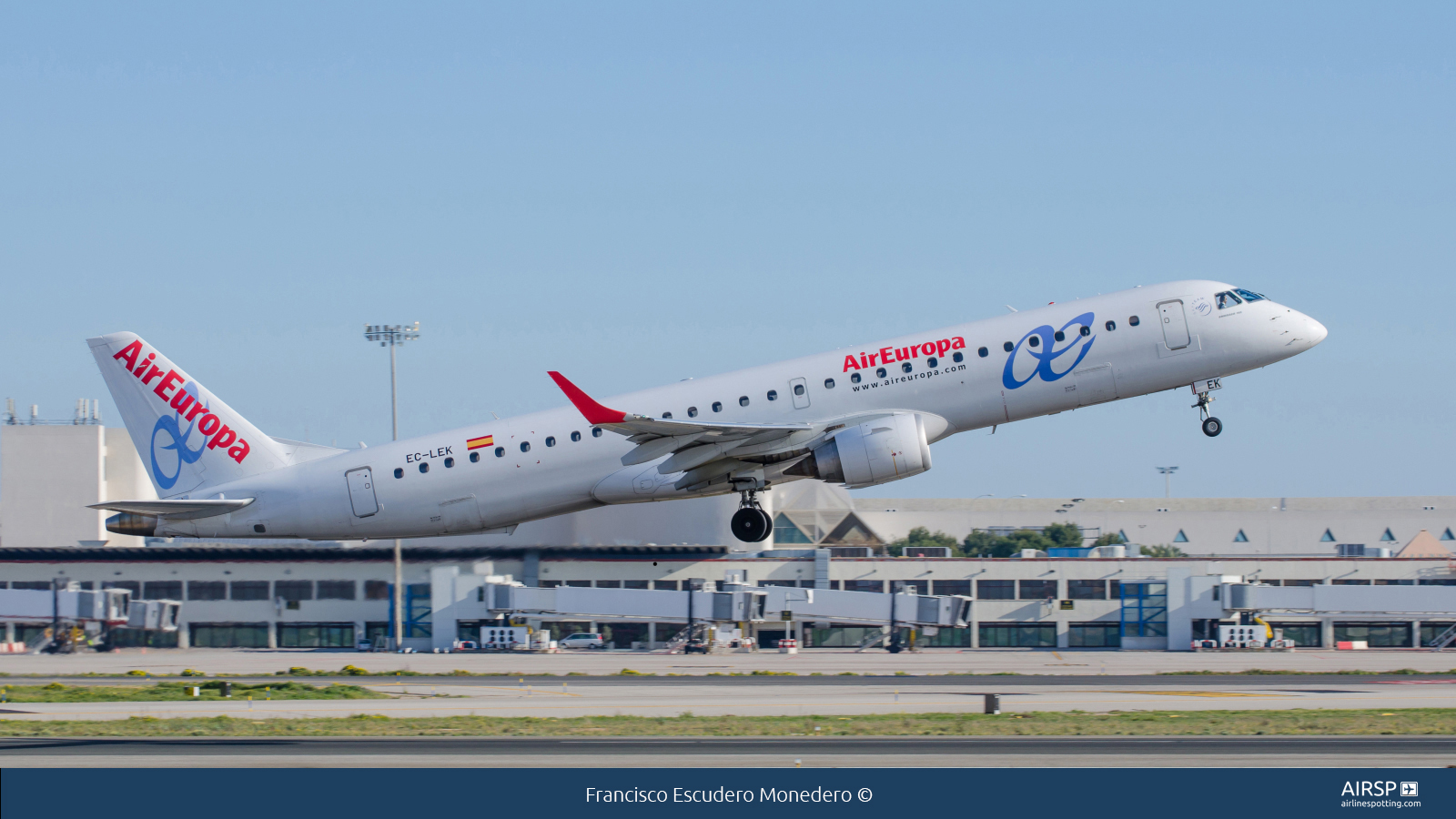 Air Europa  Embraer E195  EC-LEK