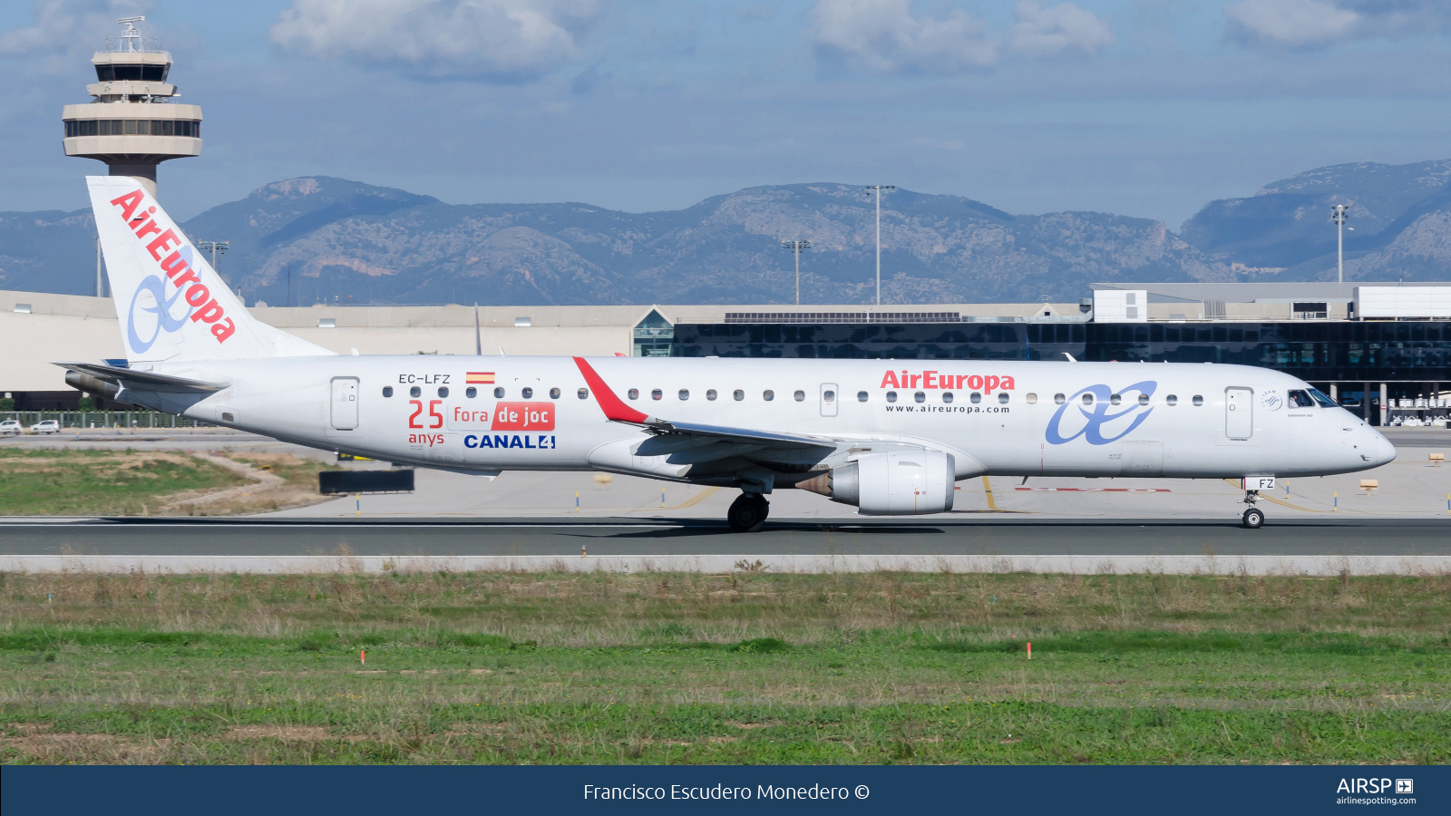 Air Europa  Embraer E195  EC-LFZ