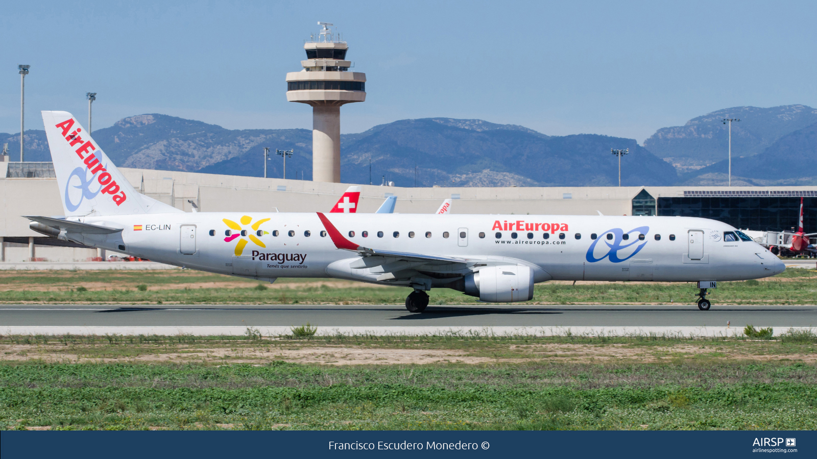 Air Europa  Embraer E195  EC-LIN