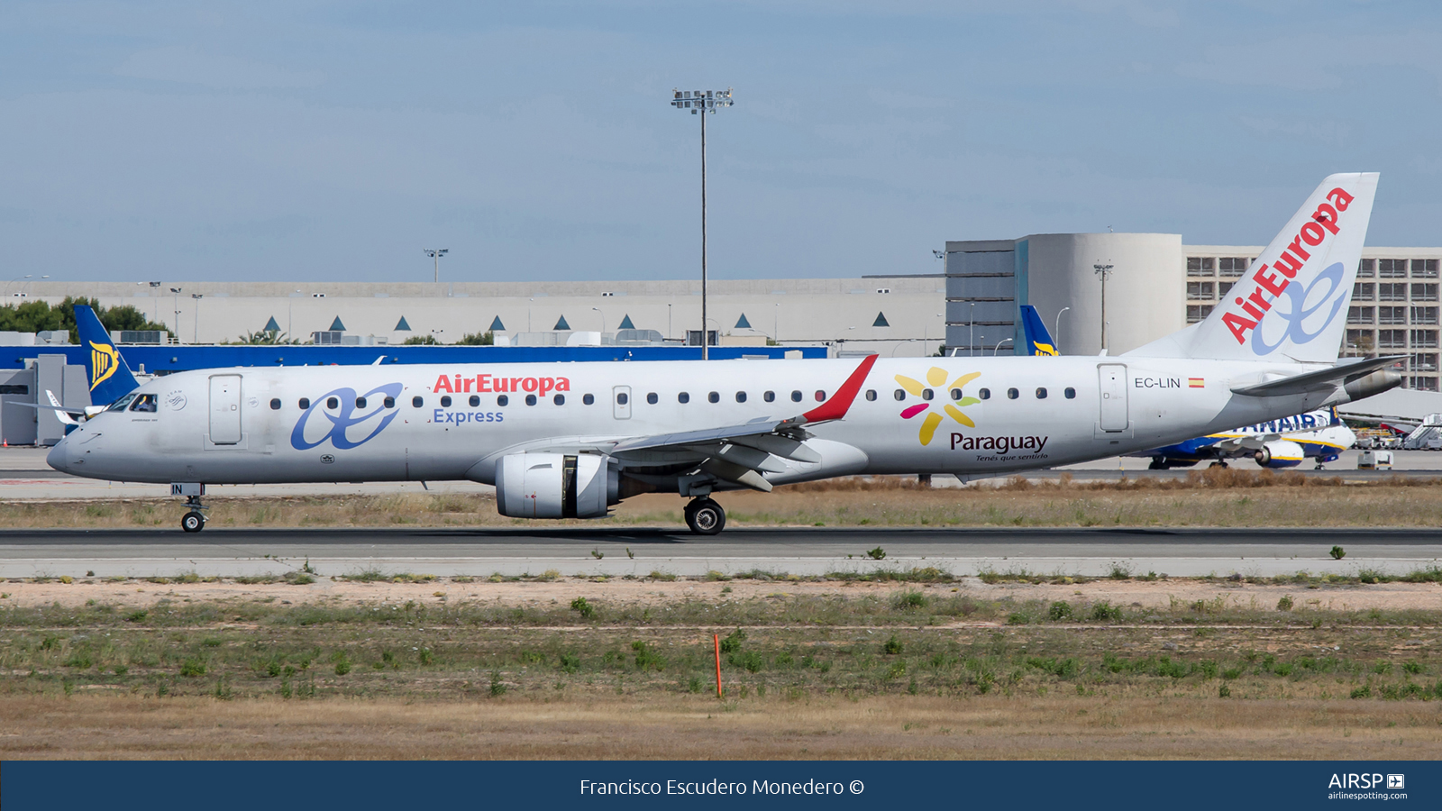 Air Europa Express  Embraer E195  EC-LIN