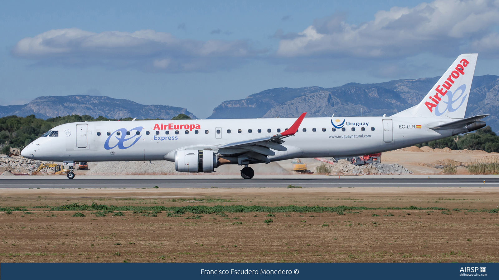 Air Europa Express  Embraer E195  EC-LLR