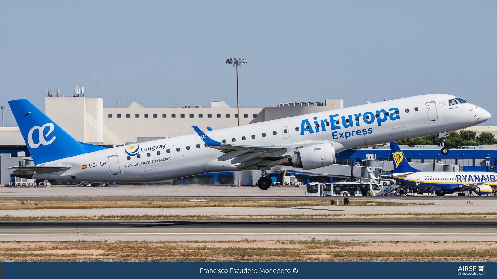 Air Europa Express  Embraer E195  EC-LLR