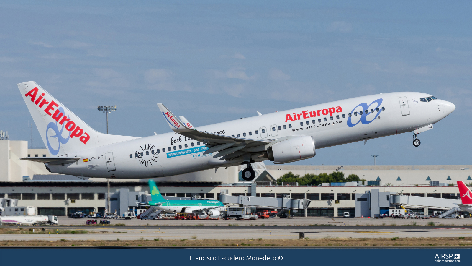 Air Europa  Boeing 737-800  EC-LPQ