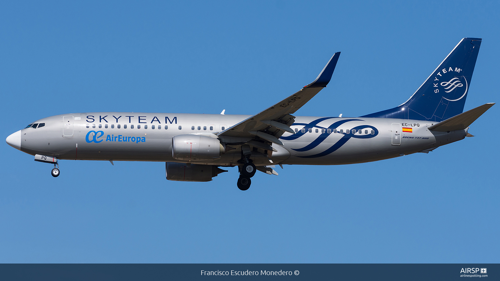 Air Europa  Boeing 737-800  EC-LPQ