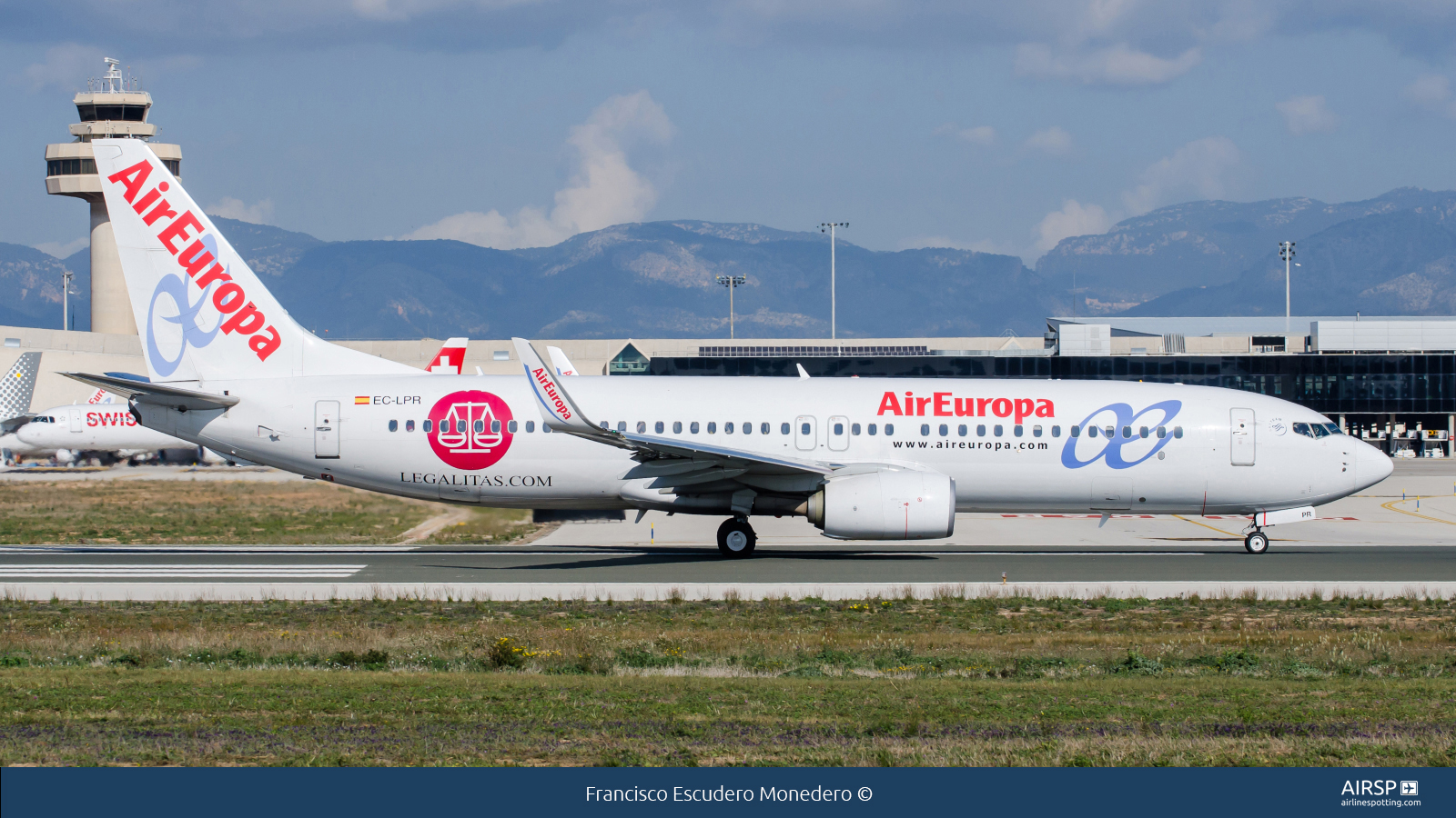 Air Europa  Boeing 737-800  EC-LPR