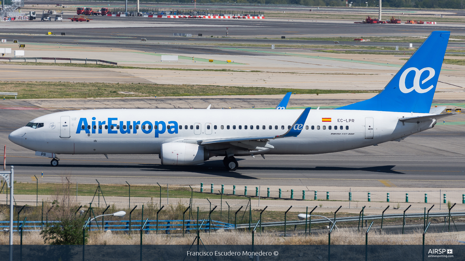 Air Europa  Boeing 737-800  EC-LPR