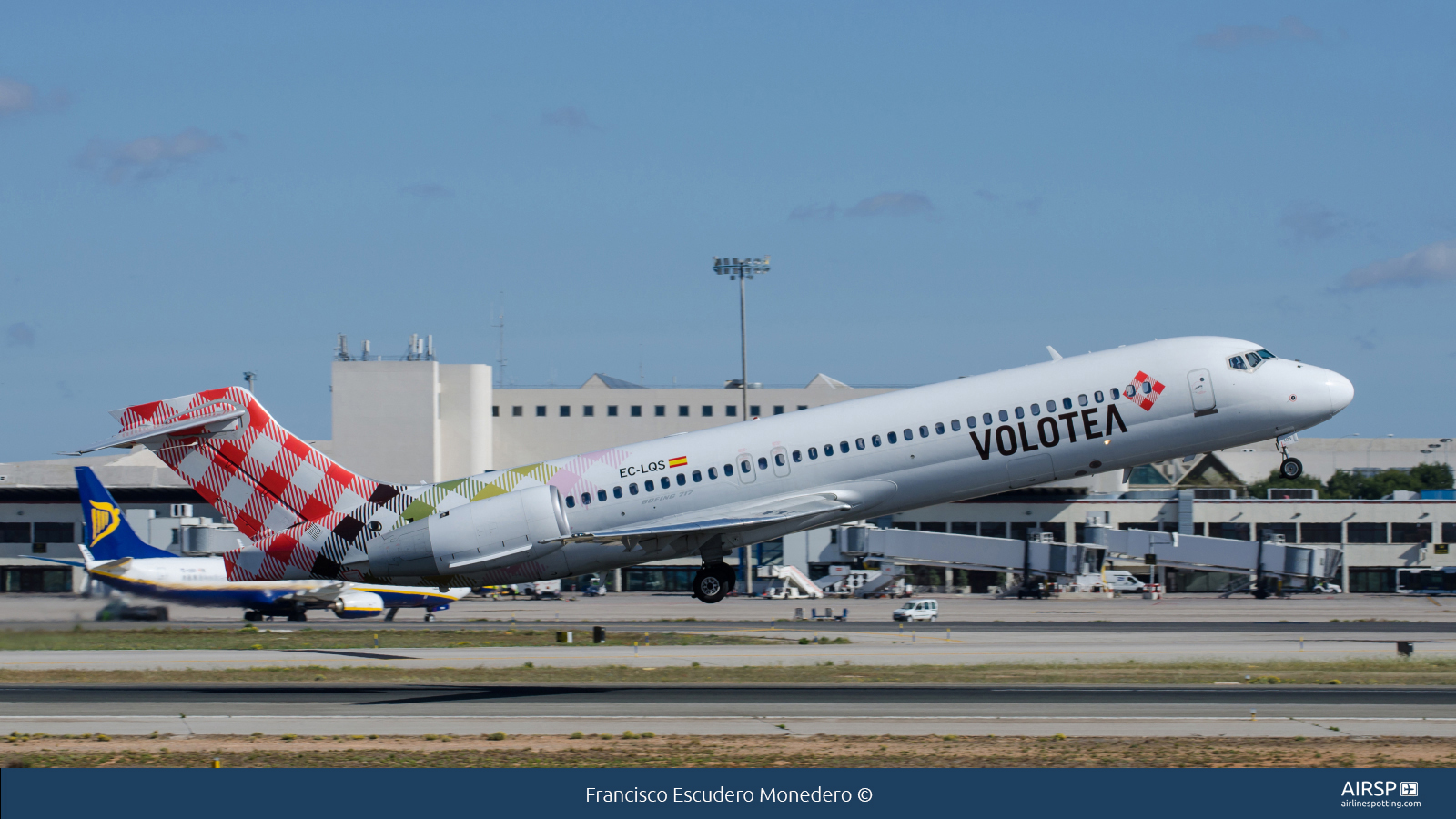 Volotea  Boeing 717  EC-LQS