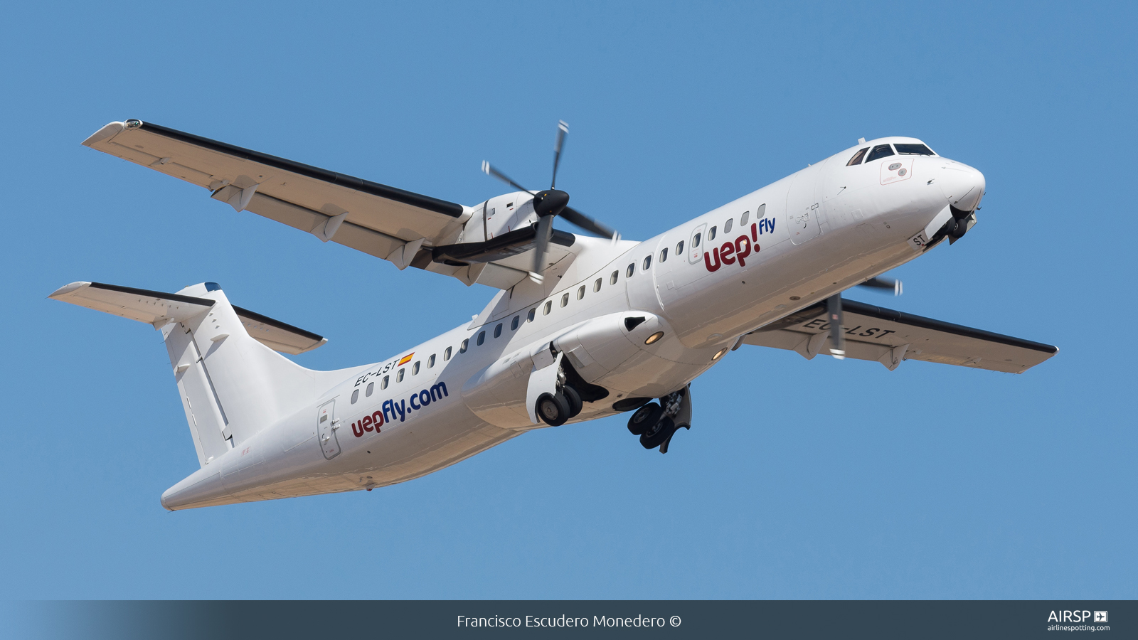 Uep! Fly  ATR-72  EC-LST