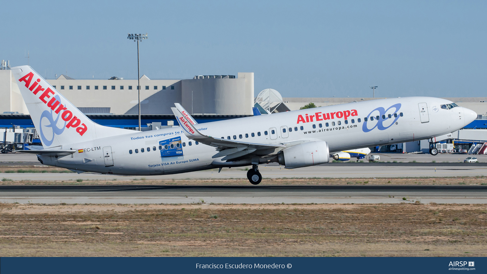 Air Europa  Boeing 737-800  EC-LTM