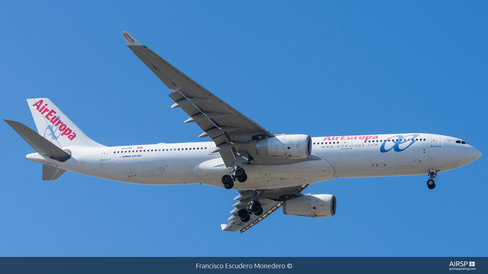 Air Europa  Airbus A330-300  EC-LXR