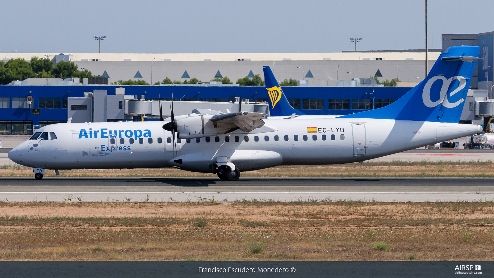 Air Europa Express  ATR-72  EC-LYB