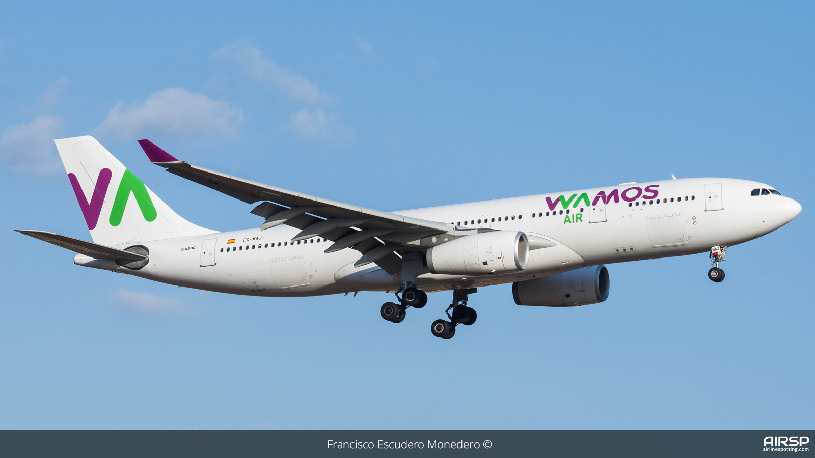 Wamos Air  Airbus A330-200  EC-MAJ